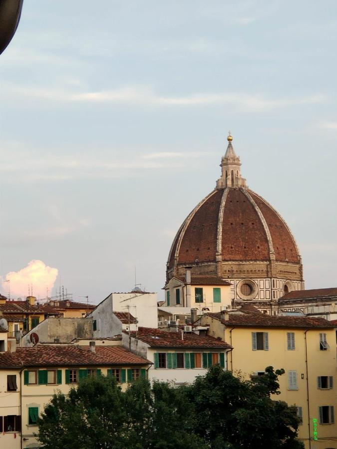 Overlooking'S Duomo Apartment In Mercato Centrale فلورنس المظهر الخارجي الصورة